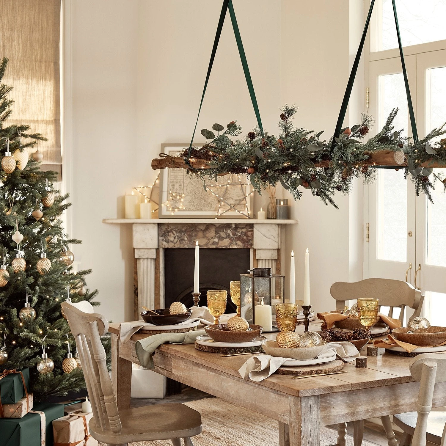 1.5m Acorn Christmas Garland Micro Light Bundle 2 1.5m Acorn Christmas Garland Micro Light Bundle - Image 2