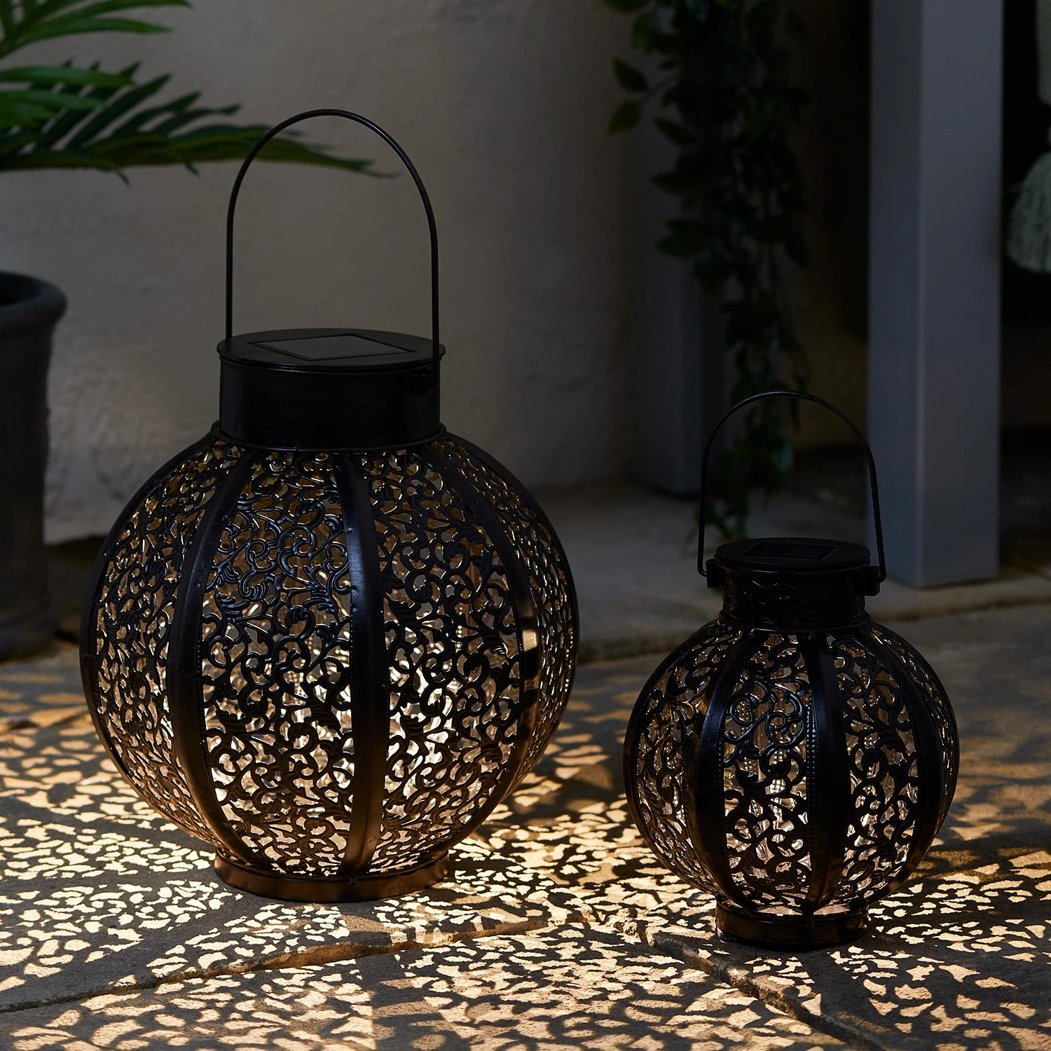 Casablanca Solar Moroccan Lantern Duo 2 Casablanca Solar Moroccan Lantern Duo - Image 2