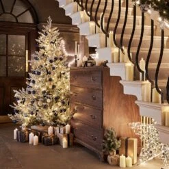 Frosted Norway Spruce 6ft Artificial Christmas Tree -Holiday Decor Shop L4F2016 Frosted Norway Spruce 6ft Artificial Christmas Tree 2