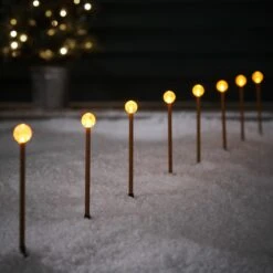 8 Bubble Battery Operated Garden Stake Lights