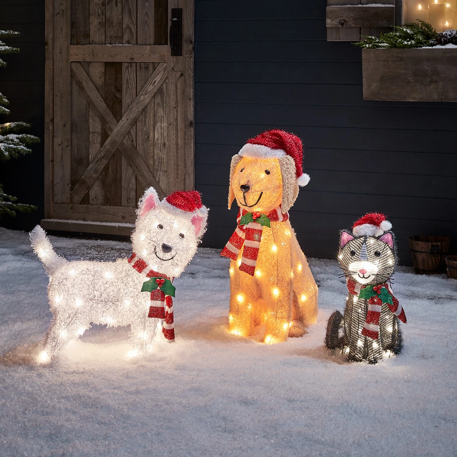 Dog & Cat Outdoor Christmas Figure Trio 1 Dog & Cat Outdoor Christmas Figure Trio