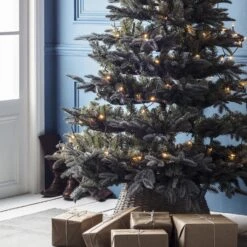 150 Warm White LED Traditional Christmas Tree Lights -Holiday Decor Shop PL18035 20 Warm White Traditional Christmas LED Tree Lights Lifestyle Close P4