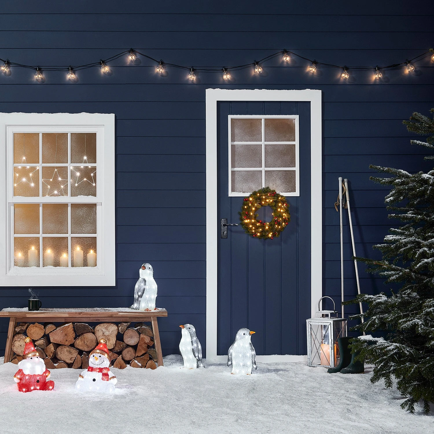 Outdoor Acrylic Penguin Figure Trio 2 Outdoor Acrylic Penguin Figure Trio - Image 2