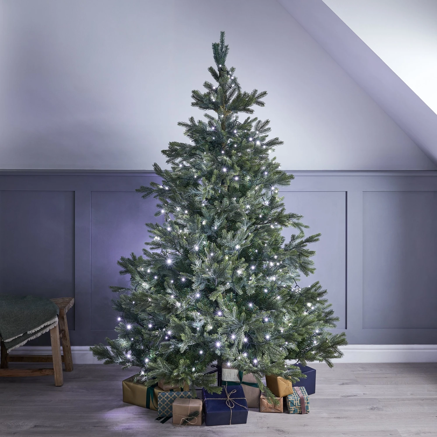 300 Warm White & White Dual Colour LED Christmas Tree Lights 4 300 Warm White & White Dual Colour LED Christmas Tree Lights - Image 4