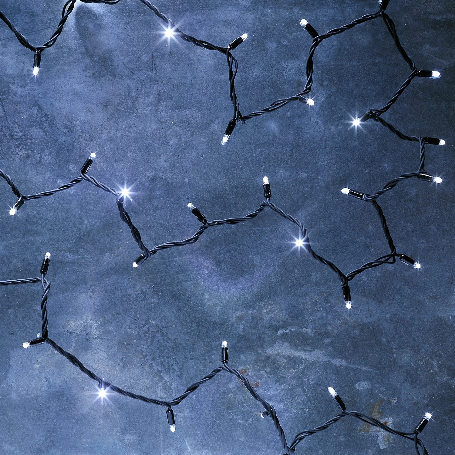 Pro Connect 100m 1000 White Connectable String Lights Black Cable 2 Pro Connect 100m 1000 White Connectable String Lights Black Cable - Image 2