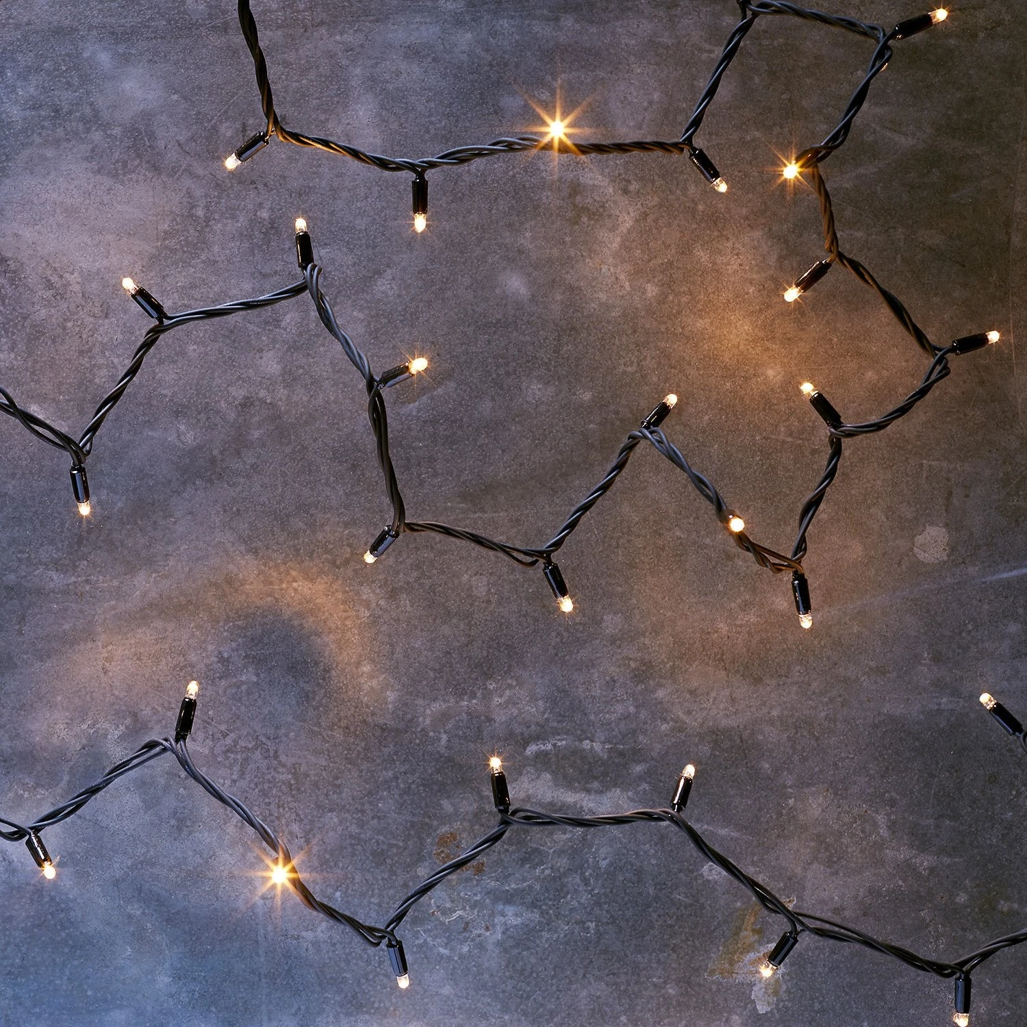 Pro Connect 100m 1000 Traditional Warm White Connectable String Lights Black Cable 5 Pro Connect 100m 1000 Traditional Warm White Connectable String Lights Black Cable - Image 5