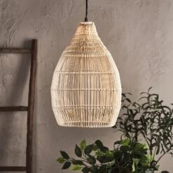 Rattan Solar Outdoor Pendant Light