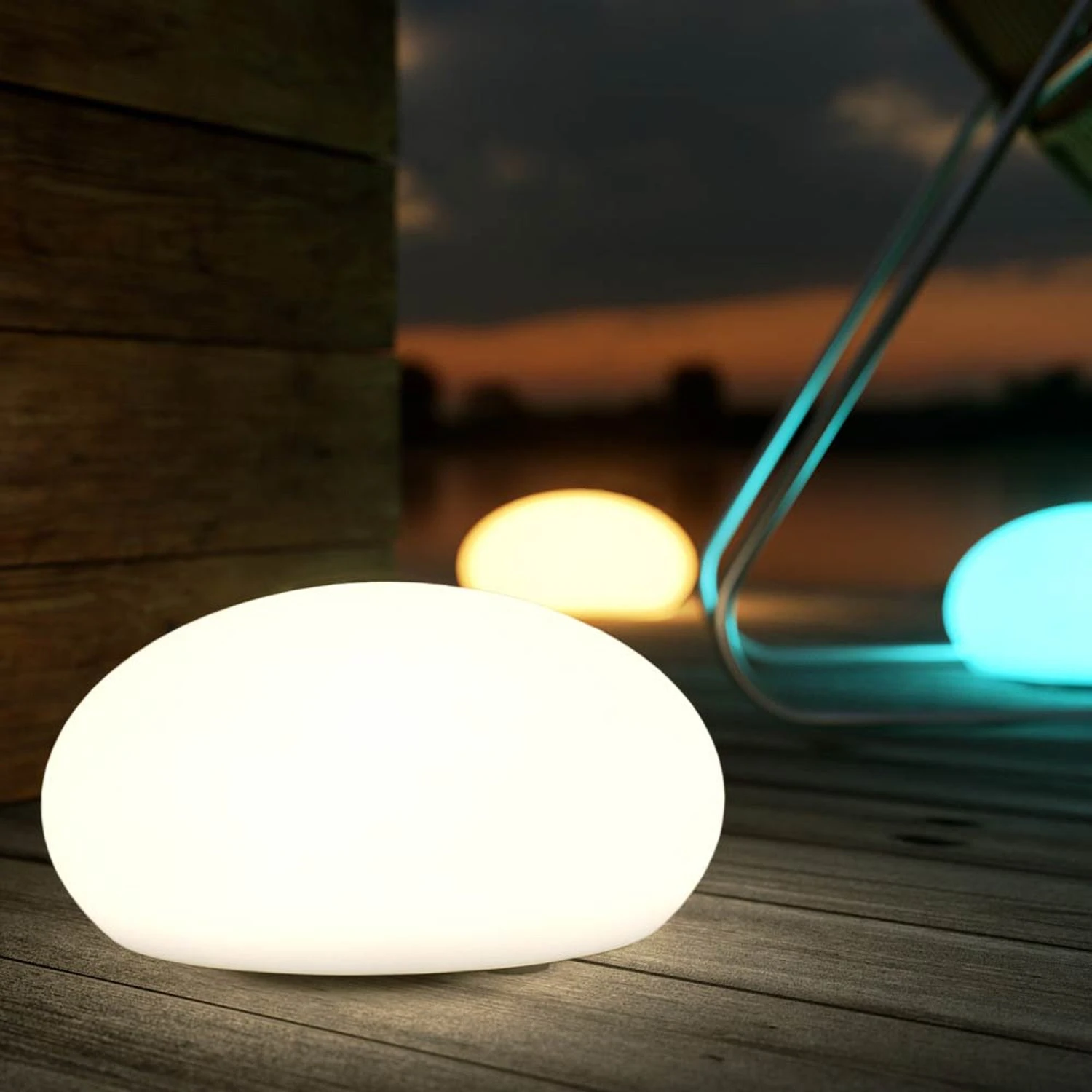 Colour Changing Mini Pebble Solar Light 1 Colour Changing Mini Pebble Solar Light