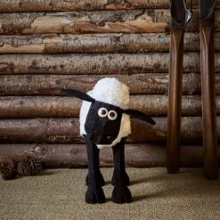 Shaun The Sheep™ Light Up Christmas Figure -Holiday Decor Shop STS01 13